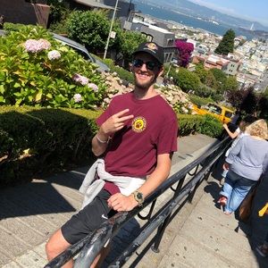 Meet your Posher, Richard